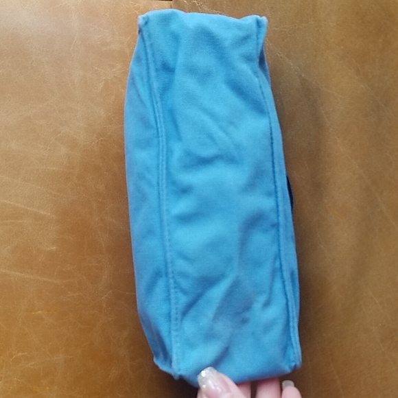 Gucci Foldable Blue Pouch Cosmetic Clutch Bag - Picture 5 of 9